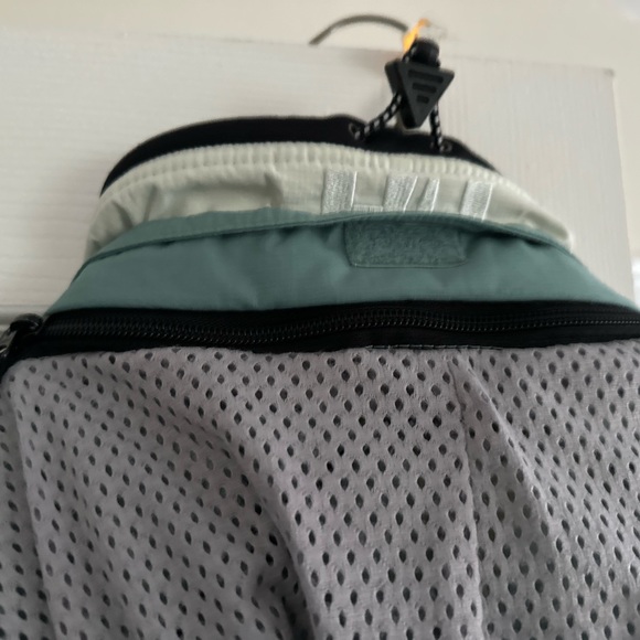 White Helly Hansen Womens EQUIPE Helly Tech Small Ski Coat Warm Jacket - Picture 12 of 15